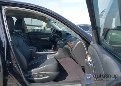 2015 Infiniti Q70 3.7 z USA, uszkodzony, nr VIN JN1BY1AP6FM542694